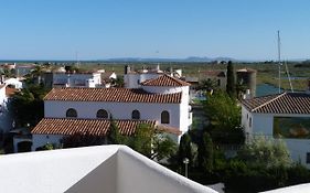 2 Beds, 2 Baths Apartment With Great Views And Pool